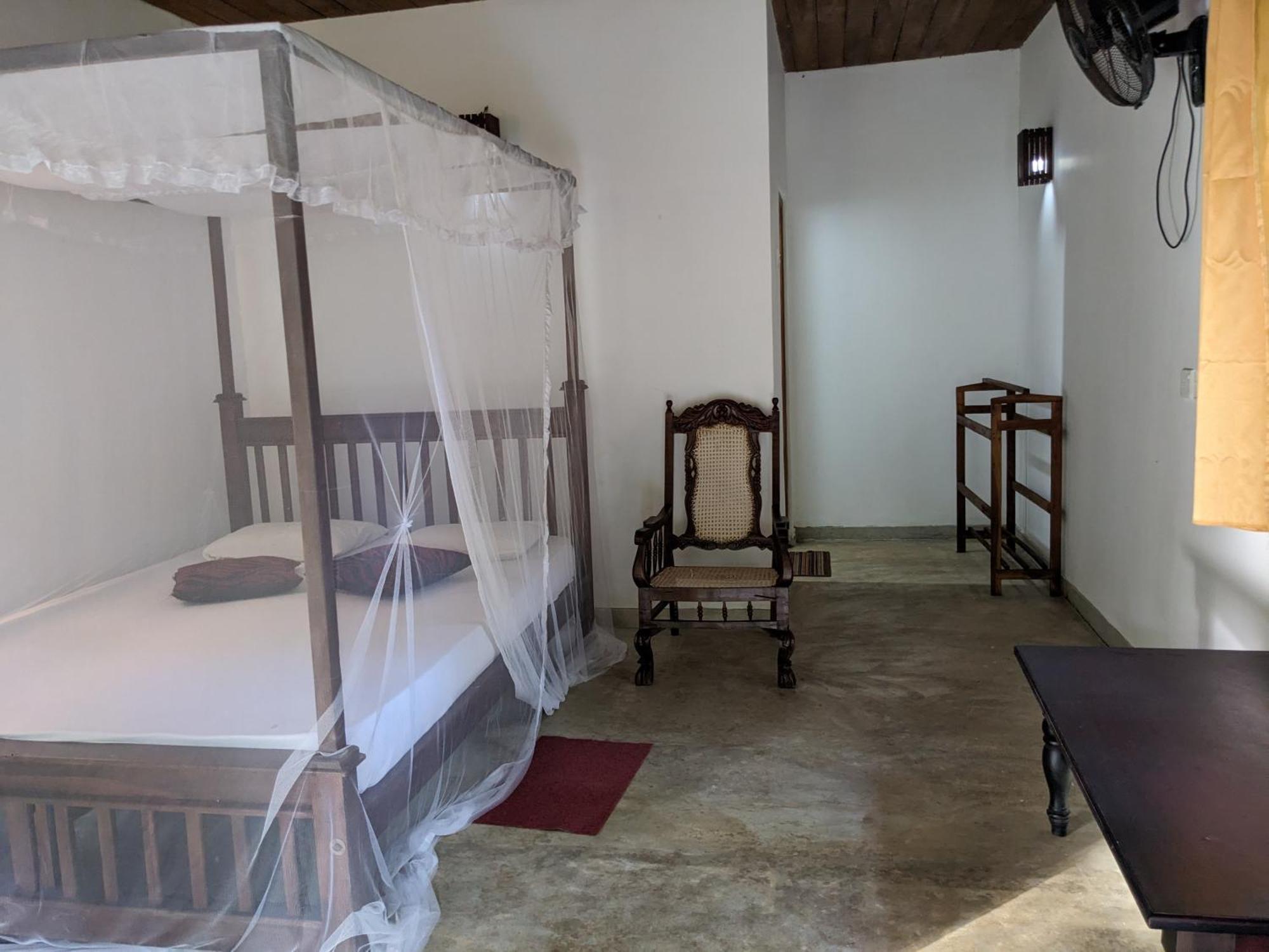 Silent Cabana And Restaurant Marakolliya, タンガラ エクステリア 写真